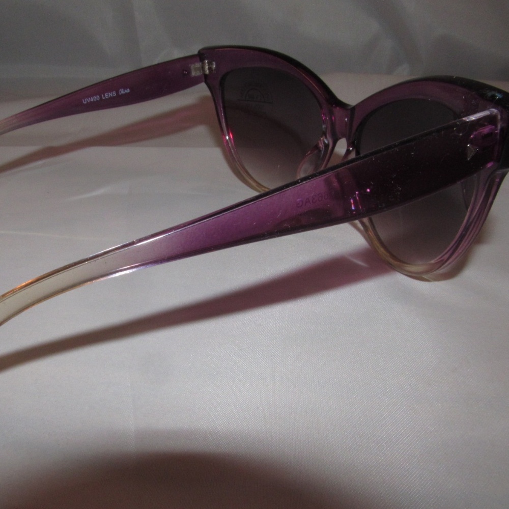 Ladies Cat Eye Sunglasses Foxy Classic Eye wear - Picture 5 of 6